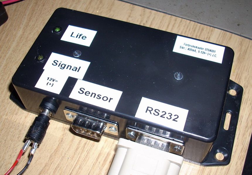 Home power consumption measuring unit, with AVR