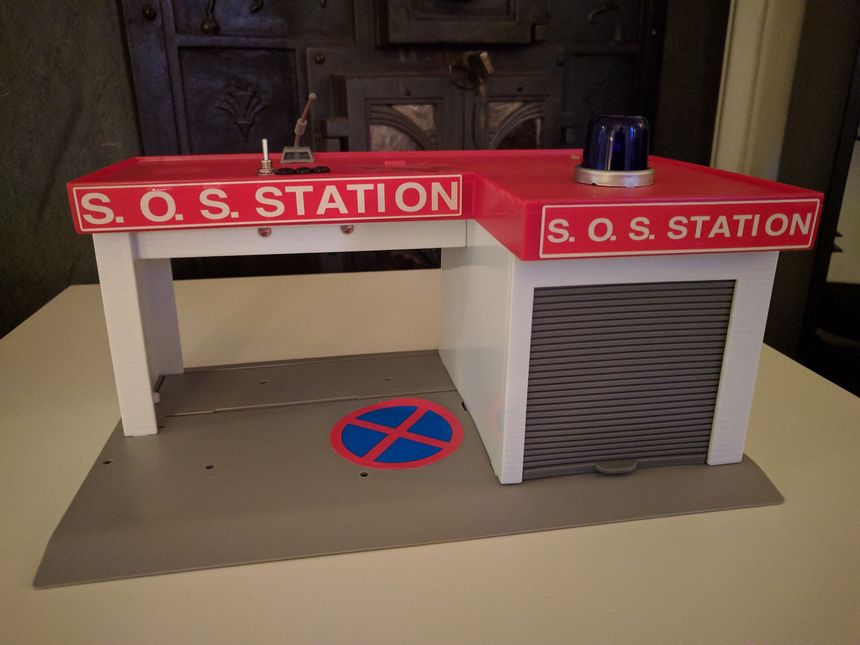 Modifying a noisy SOS station kids toy