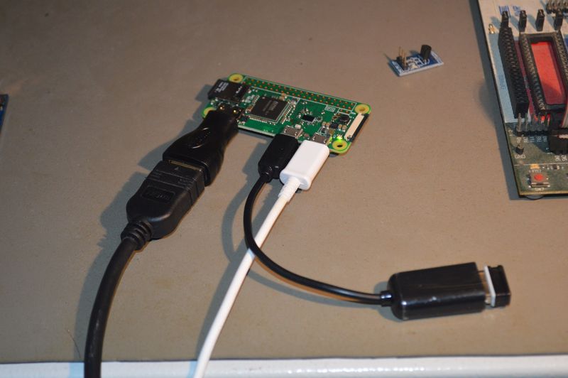 Raspberry Pi Zero connected