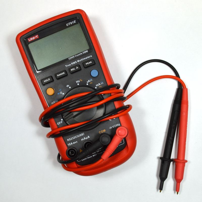 Multimeter, UNI-T UT61E