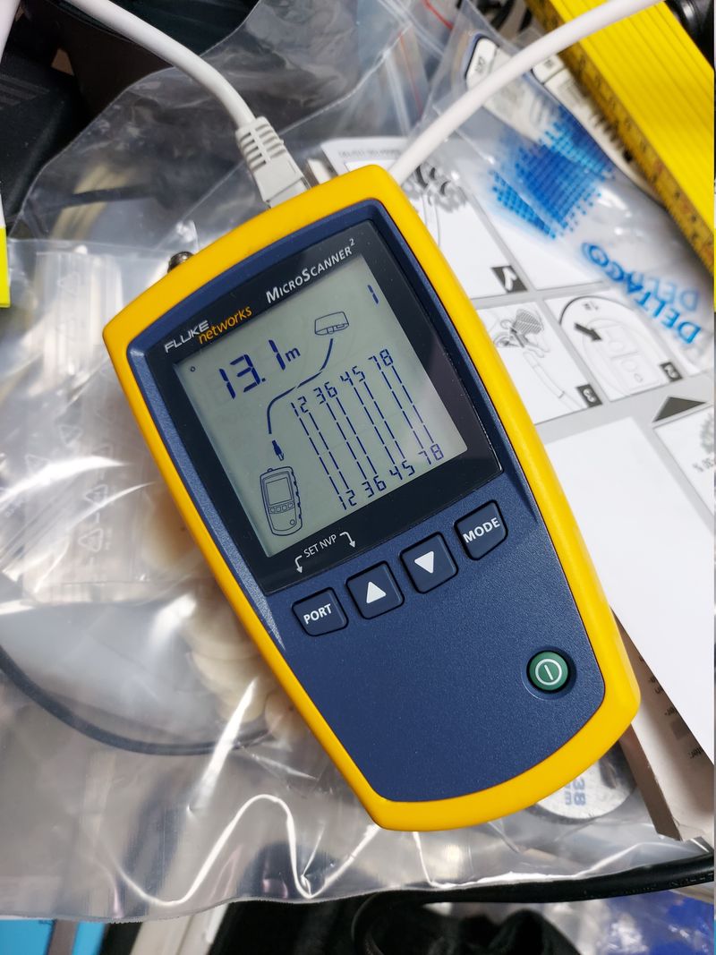 Testing cable with Fluke MicroScanner