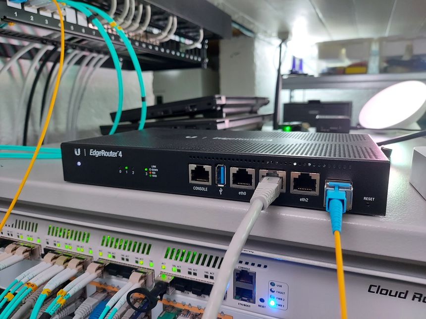 Altibox fiber — straight into Ubiquiti EdgeRouter